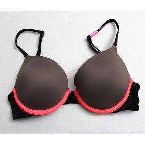 VS Pink Wear Everywhere Lightly Lined Bra